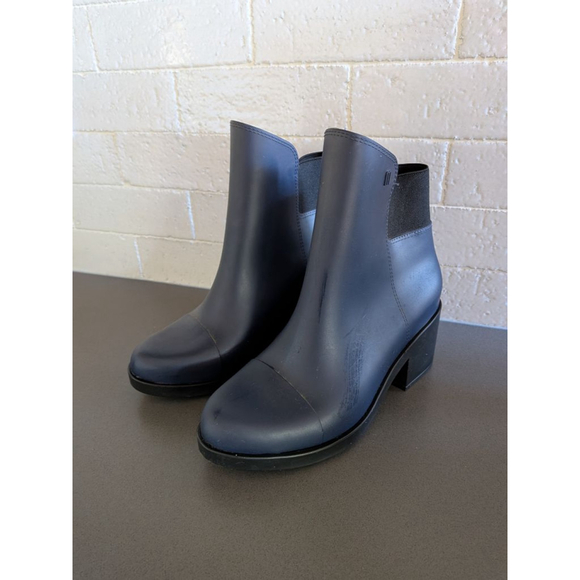 Women's Melissa Navy Blue & Black Rain Ankle Boots US 7 - Picture 1 of 5